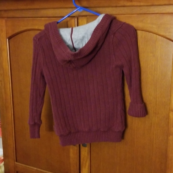 ⭐American Eagle Sweater. - Picture 6 of 6